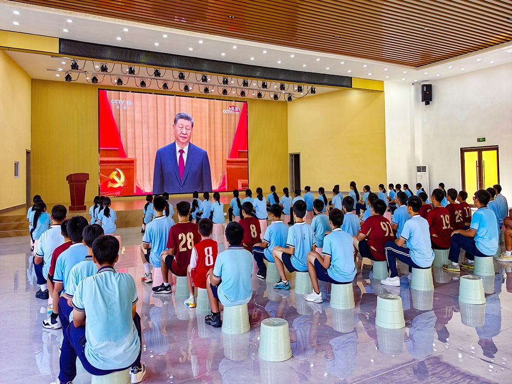 黄南正规全封闭寄宿学校怎么联系?择校指南